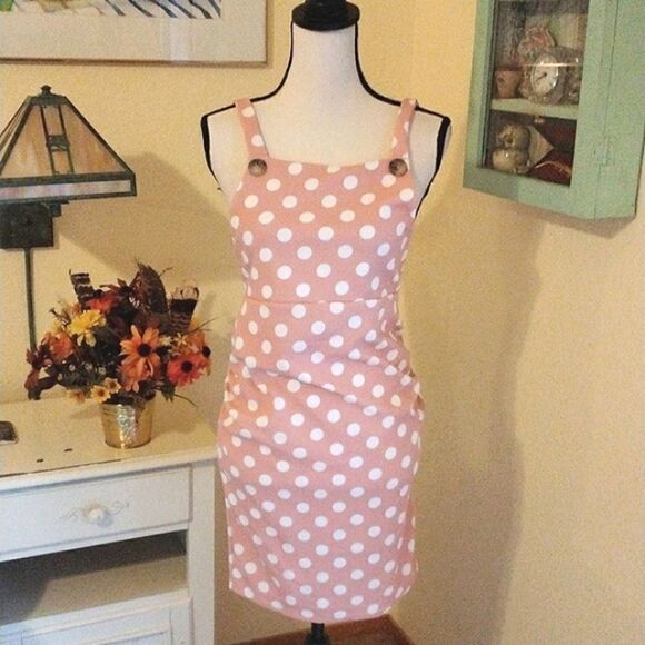 Boohoo Dresses & Skirts - BooHoo Dotted Jumper 